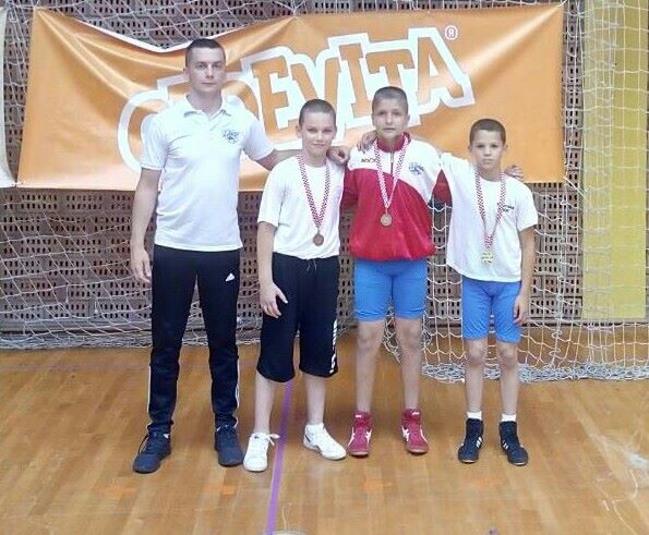 Herkul open, stoje sleva Arsenijevic, Pesic, Andric, Kojic