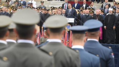 Photo of Predsednik Vučić prisustvovao promociji najmlađih oficira Vojske Srbije